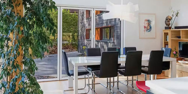 exeter-aluminium-bifold-doors Exeter Aluminium Bifold Doors